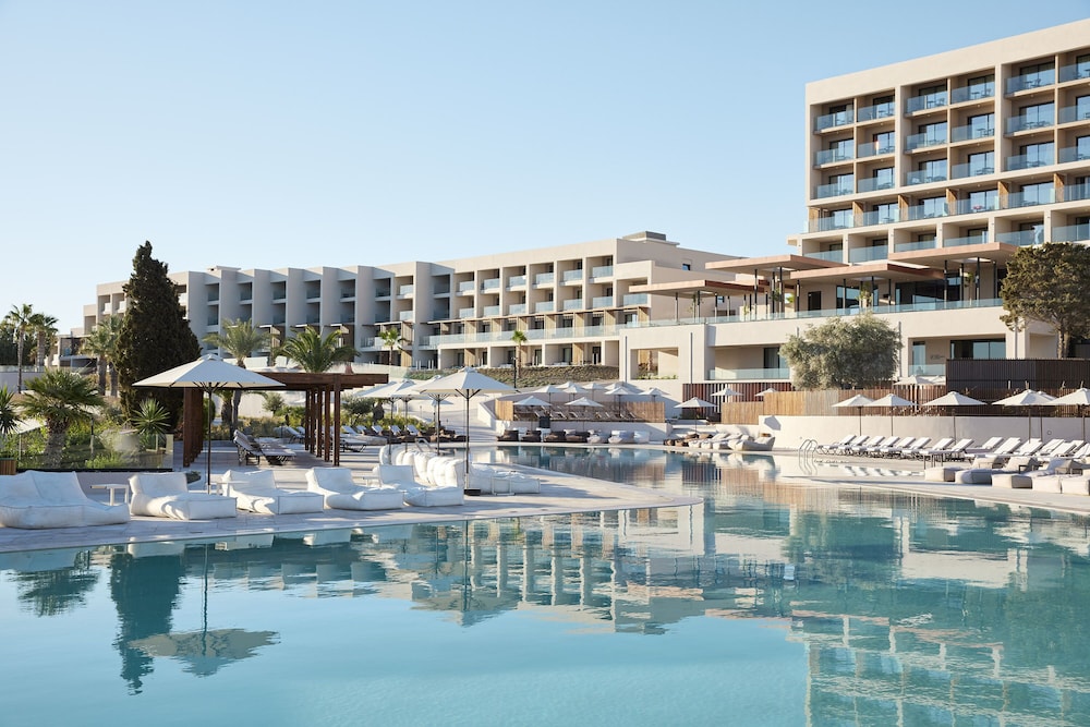 Ella Helea — Swimming pool in Kallithea (Rhodes), South Aegean