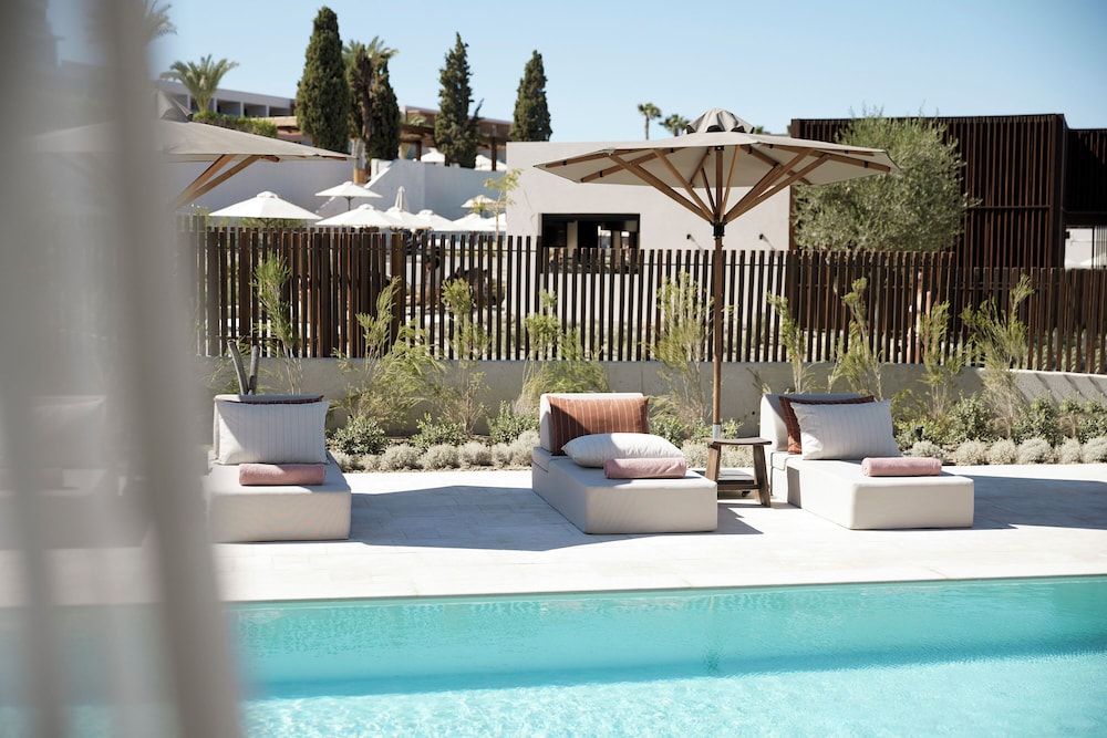 Ella Helea — Swimming pool in Kallithea (Rhodes), South Aegean