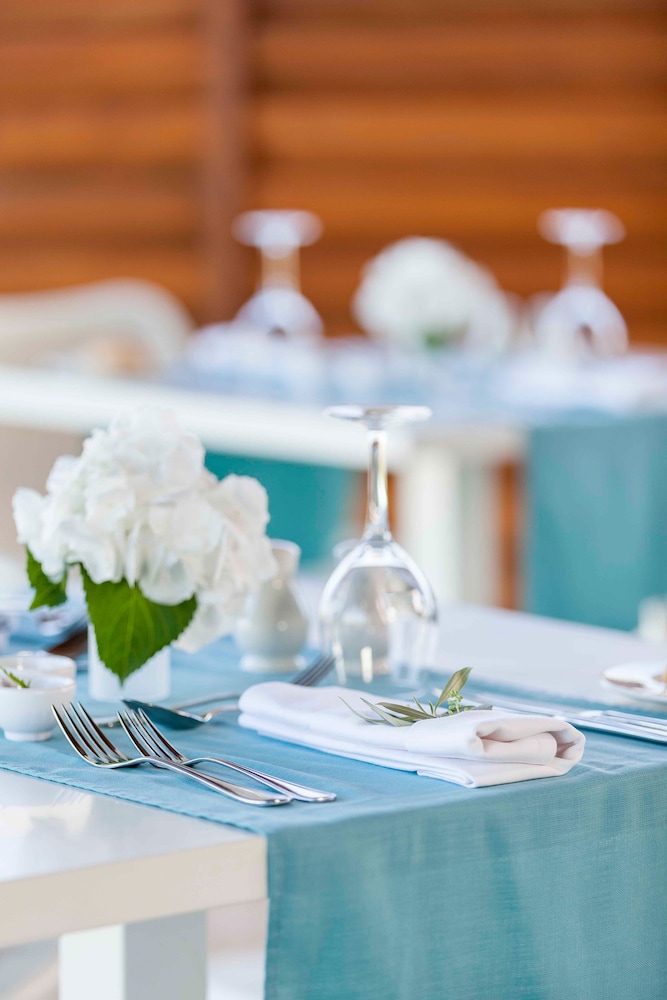 Atlantica Holiday Village Rhodes — Restaurant & bars in Kolymbia, South Aegean