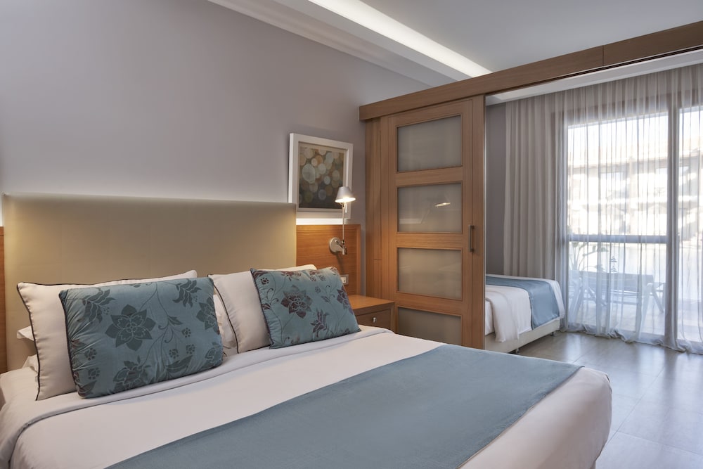 Atlantica Holiday Village Rhodes — Hotel rooms in Kolymbia, South Aegean