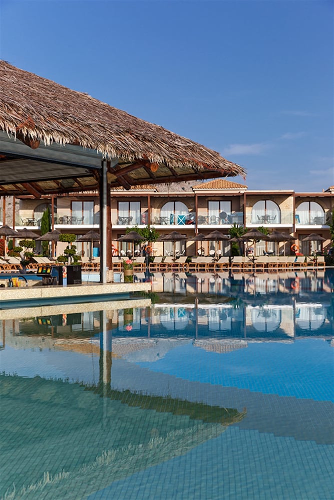 Atlantica Holiday Village Rhodes — Swimming pool in Kolymbia, South Aegean