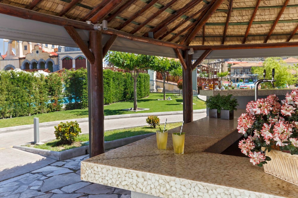 Atlantica Holiday Village Rhodes — Restaurant & bars in Kolymbia, South Aegean
