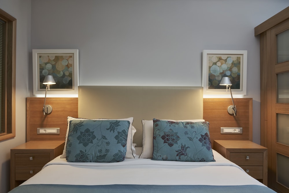 Atlantica Holiday Village Rhodes — Hotel rooms in Kolymbia, South Aegean