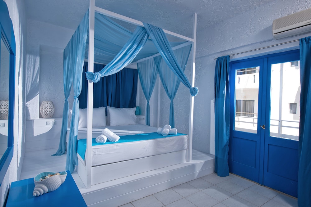 Elmi Suites Beach Hotel - All Inclusive — Hotel rooms in Hersonissos