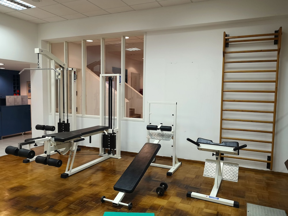 Elmi Suites Beach Hotel - All Inclusive — Sports & recreation in Hersonissos