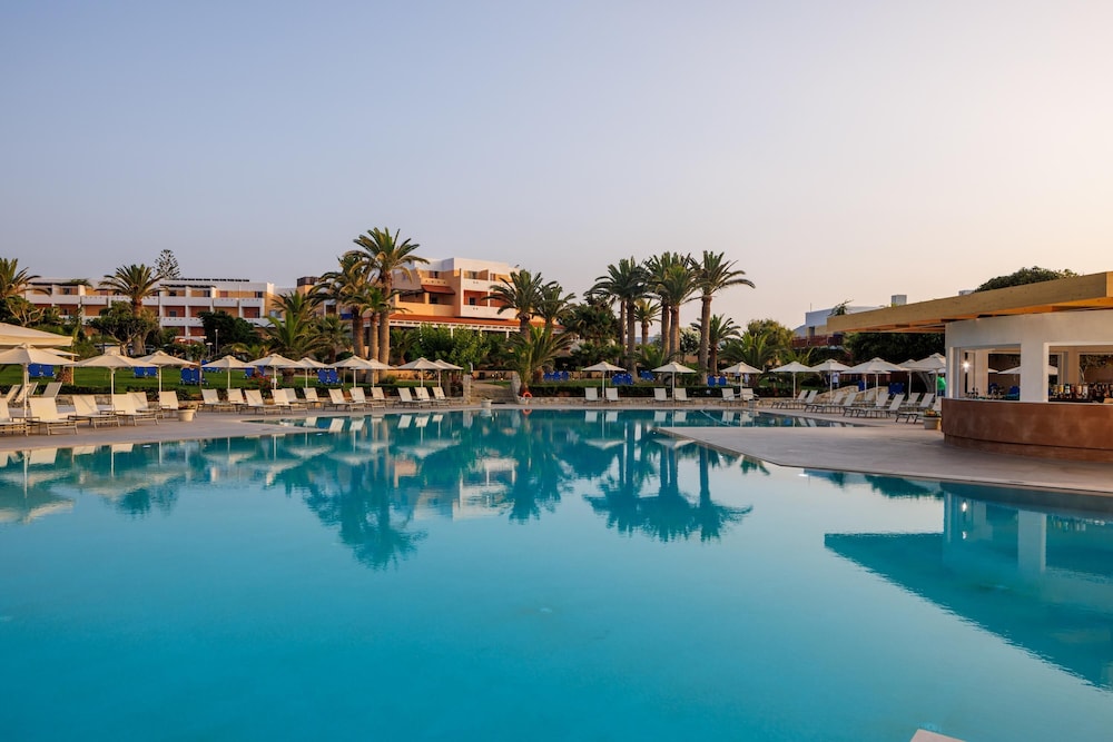 Anissa Beach & Village — Beach in Hersonissos
