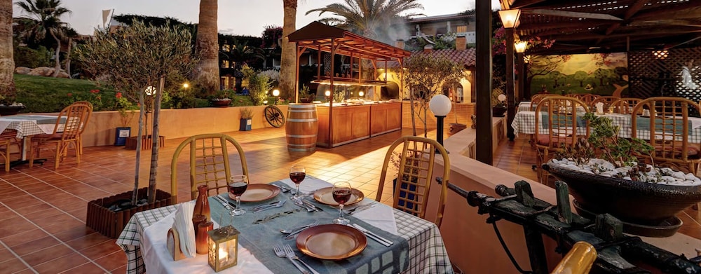 Anissa Beach & Village — Restaurant & bars in Hersonissos