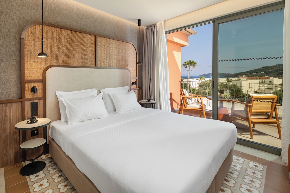 Sentido Apollo Palace and Waterslides — Hotel rooms in Moraitika, Ionian Islands