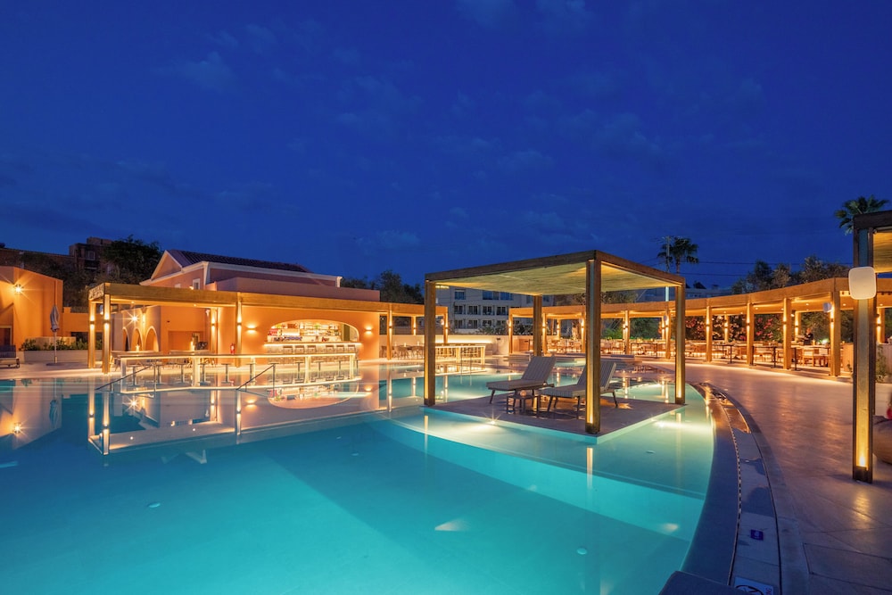 Sentido Apollo Palace and Waterslides — Swimming pool in Moraitika, Ionian Islands