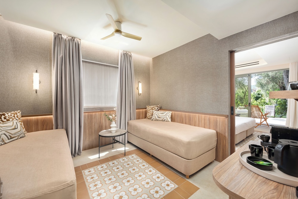 Sentido Apollo Palace and Waterslides — Hotel rooms in Moraitika, Ionian Islands
