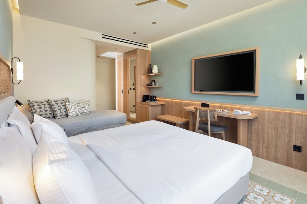 Sentido Apollo Palace and Waterslides — Hotel rooms in Moraitika, Ionian Islands