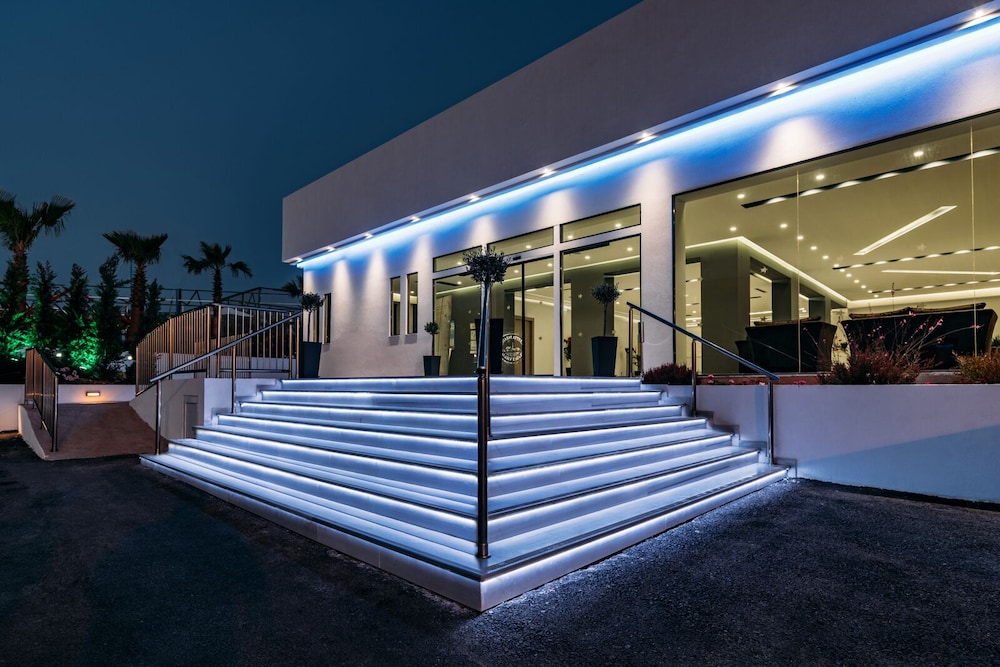 Caretta Paradise Resort & Waterpark — Hotel building in Tsilivi, Ionian Islands