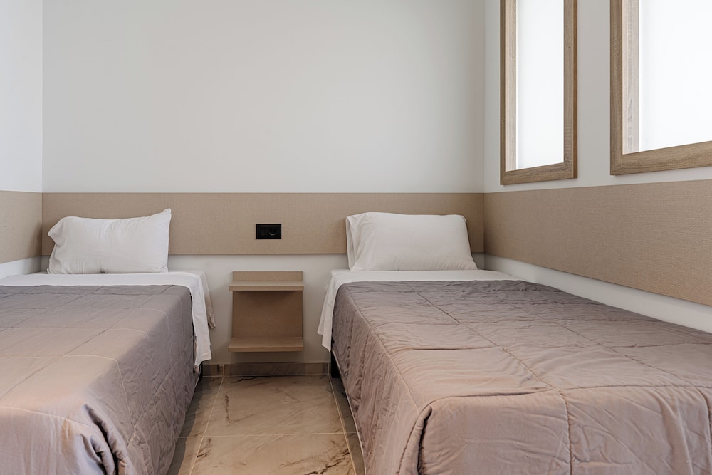 Caretta Paradise Resort & Waterpark — Hotel rooms in Tsilivi, Ionian Islands