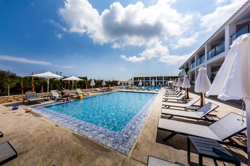 Caretta Paradise Resort & Waterpark