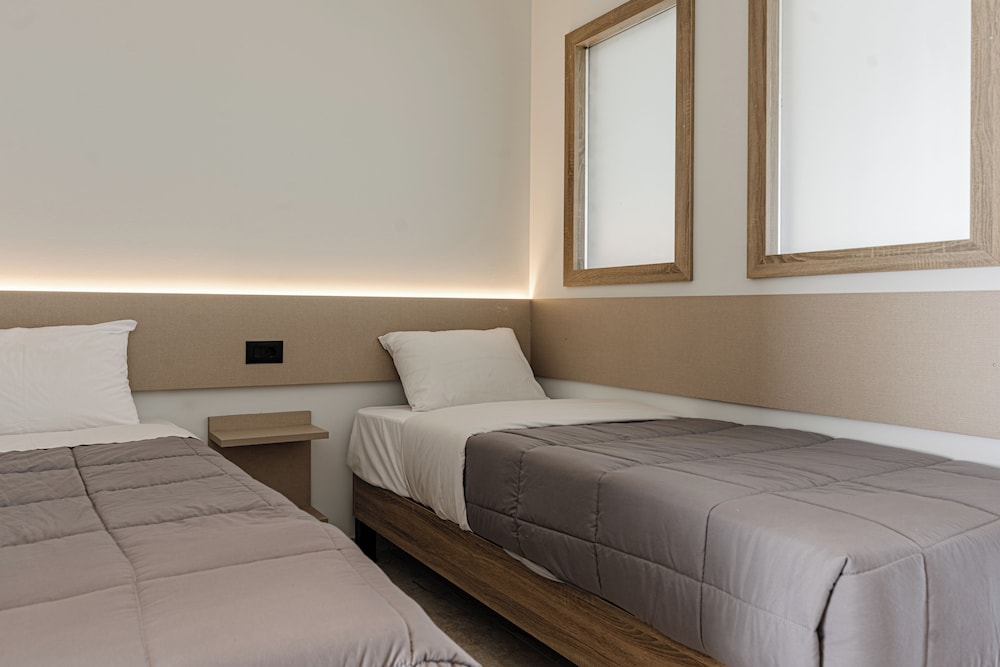 Caretta Paradise Resort & Waterpark — Hotel rooms in Tsilivi, Ionian Islands