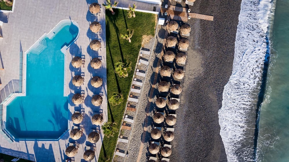 Solimar White Pearl Adults Only - All Inclusive — Beach in Platanias