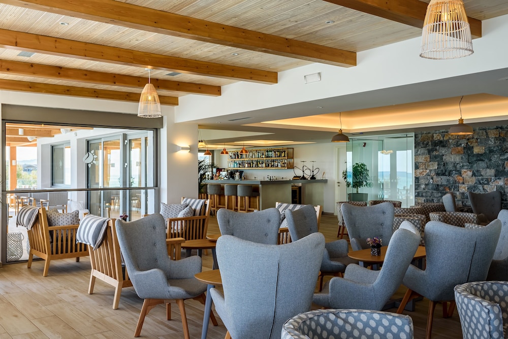 Solimar White Pearl Adults Only - All Inclusive — Restaurant & bars in Platanias