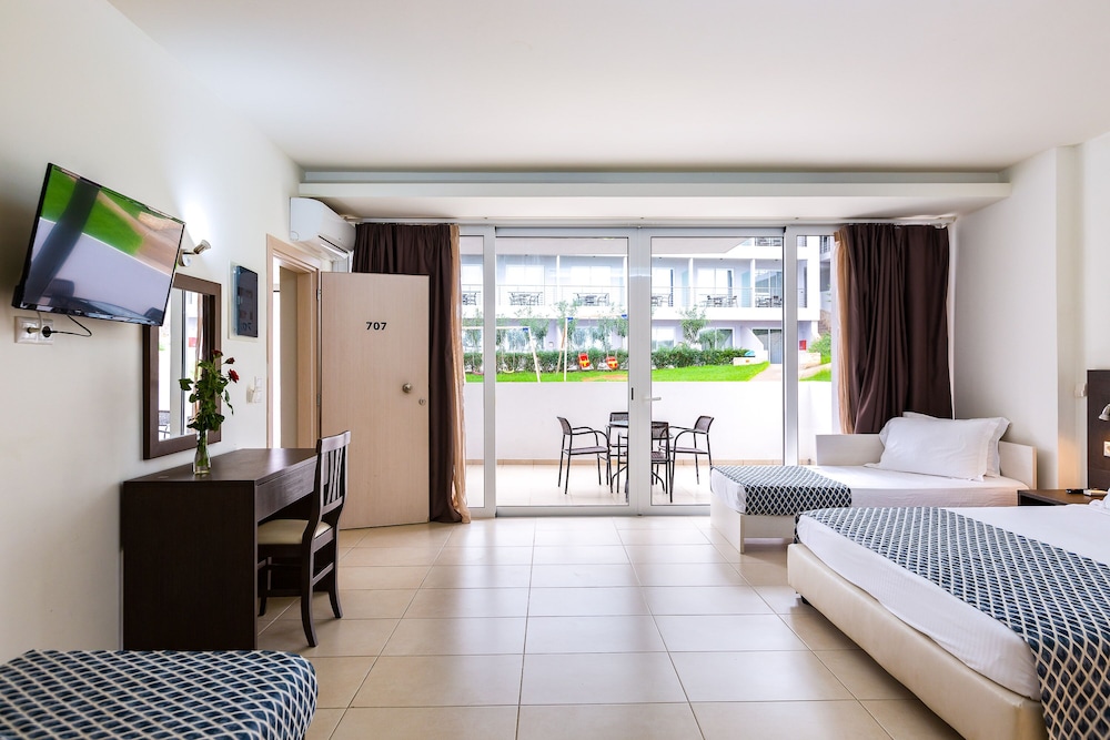 Atali Grand Resort — Hotel rooms in Bali