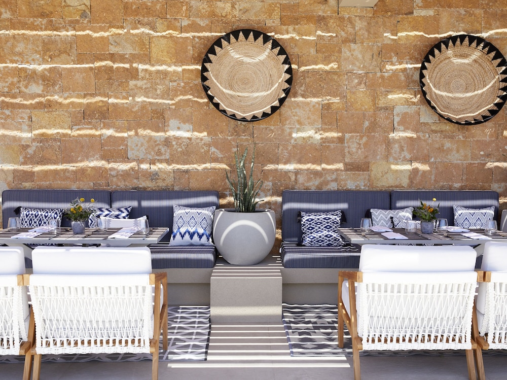 Elix, Mar-Bella Collection — Restaurant & bars in Igoumenitsa, Epirus