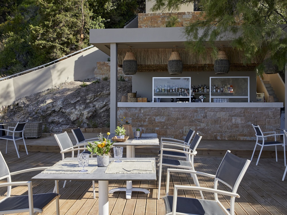 Elix, Mar-Bella Collection — Restaurant & bars in Igoumenitsa, Epirus