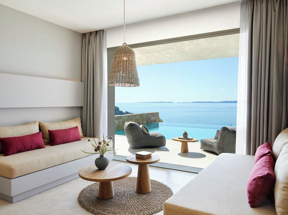 Elix, Mar-Bella Collection — Hotel rooms in Igoumenitsa, Epirus