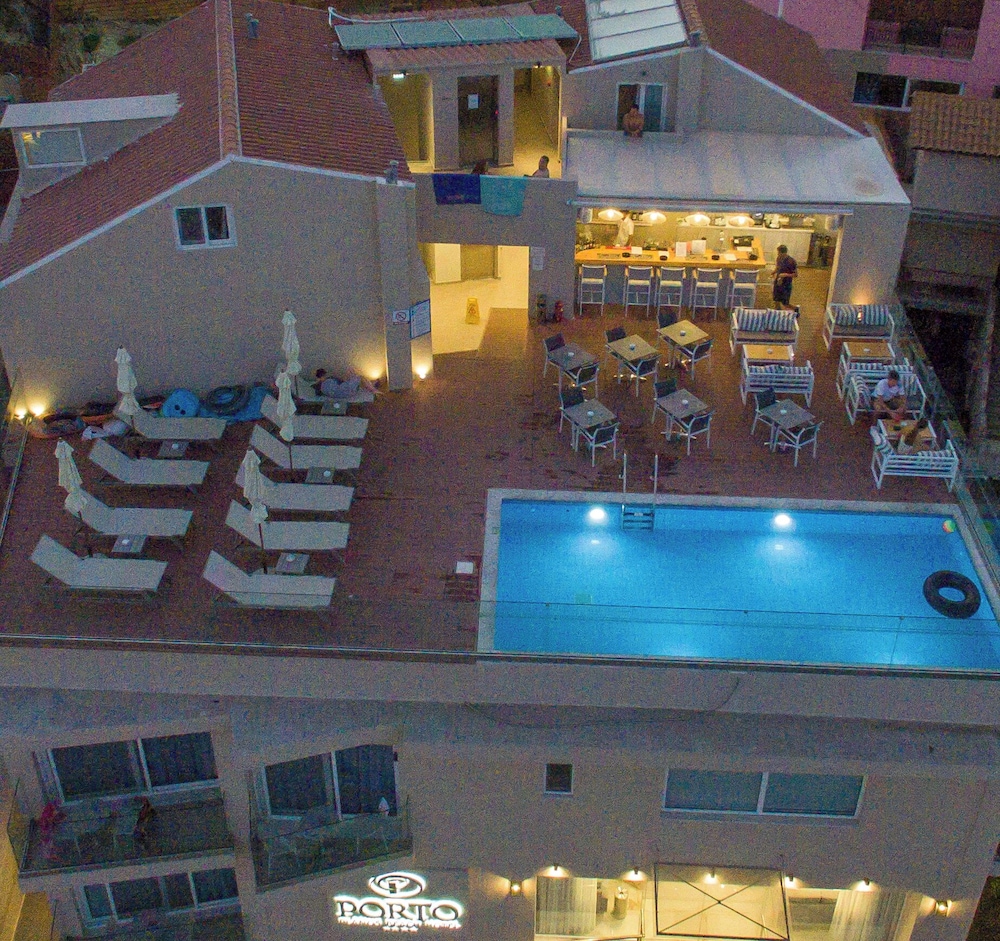 Porto Planos Beach Hotel — Swimming pool in Tsilivi, Ionian Islands