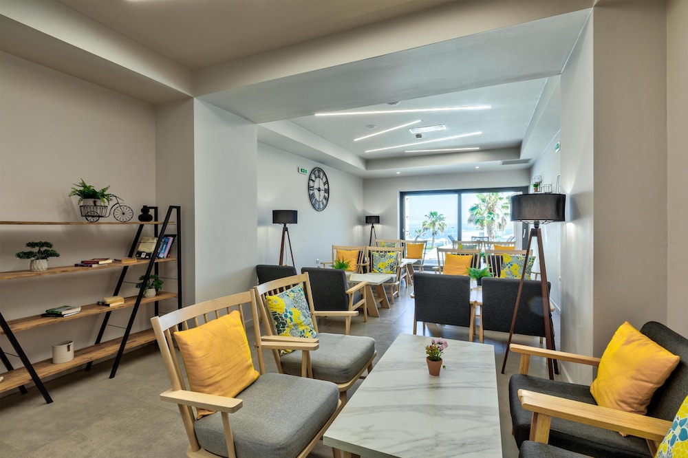 White Olive Elite Rethymno - All Inclusive — Restaurant & bars in Rethymnon