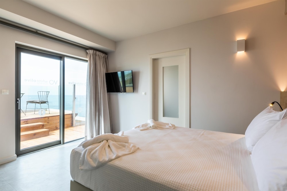 White Olive Elite Rethymno - All Inclusive — Hotel rooms in Rethymnon