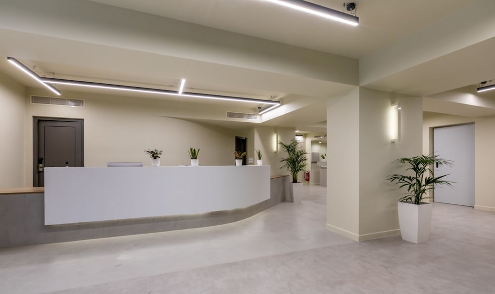 White Olive Elite Rethymno - All Inclusive — Hotel building in Rethymnon