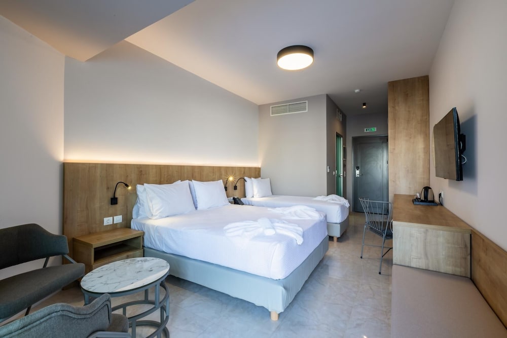 White Olive Elite Rethymno - All Inclusive — Hotel rooms in Rethymnon