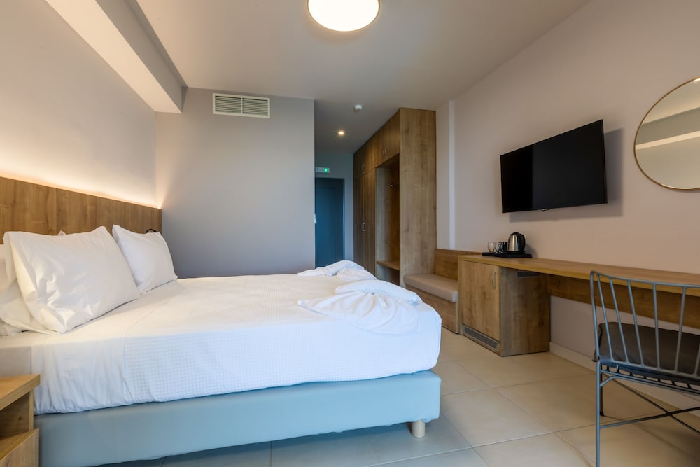 White Olive Elite Rethymno - All Inclusive — Hotel rooms in Rethymnon