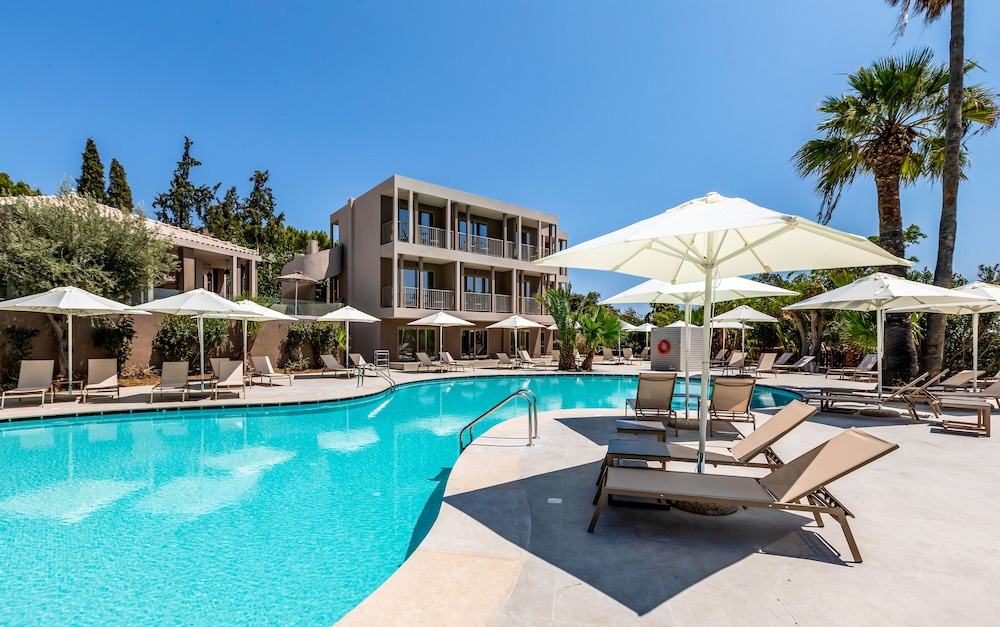White Olive Premium Lindos - All Inclusive — Swimming pool in Pefkos, South Aegean