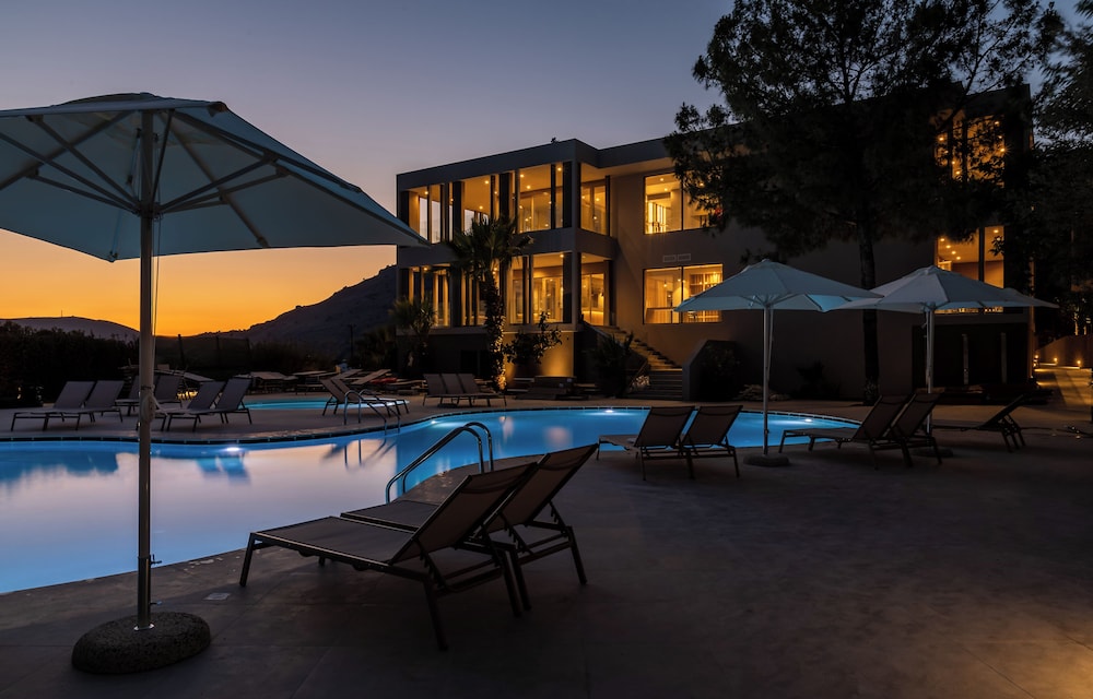 White Olive Premium Lindos - All Inclusive — Swimming pool in Pefkos, South Aegean