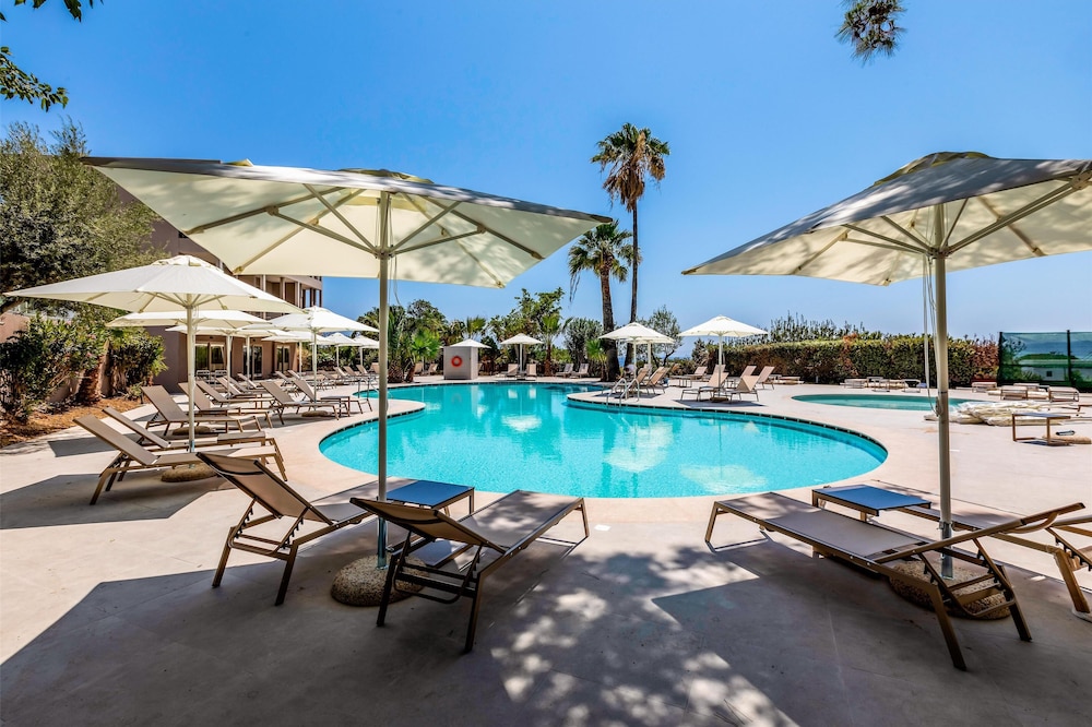 White Olive Premium Lindos - All Inclusive — Swimming pool in Pefkos, South Aegean