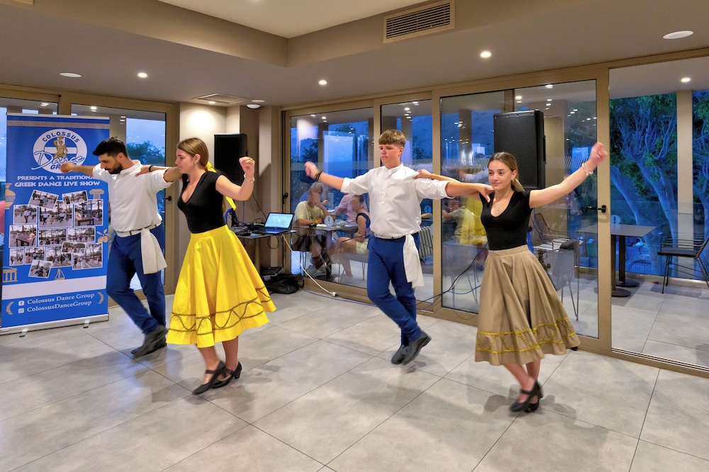White Olive Premium Lindos - All Inclusive — Restaurant & bars in Pefkos, South Aegean