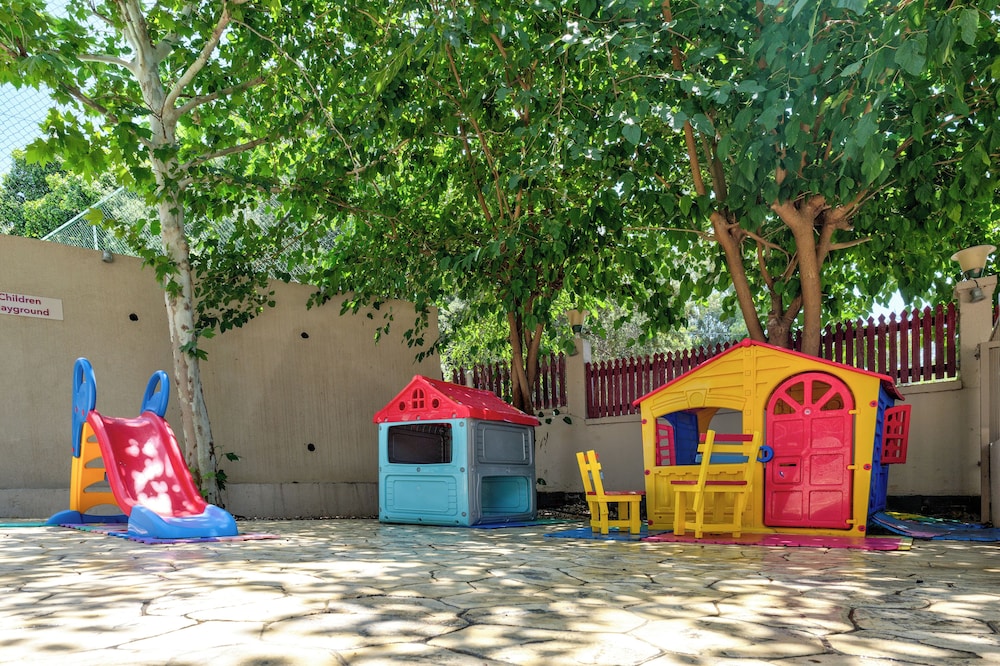 White Olive Premium Lindos - All Inclusive — Attractions for children in Pefkos, South Aegean