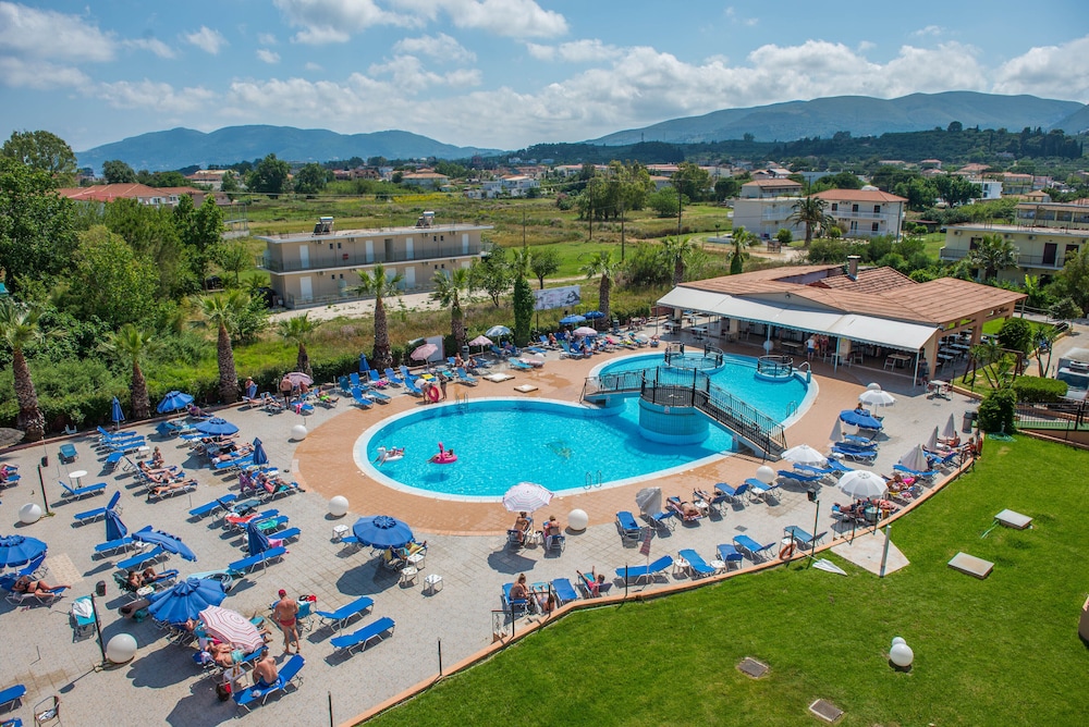 Hotel Alexander the Great — Swimming pool in Laganas, Ionian Islands