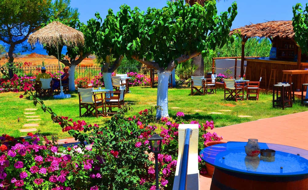 Amnissos Residence — Restaurant & bars in Rethymnon