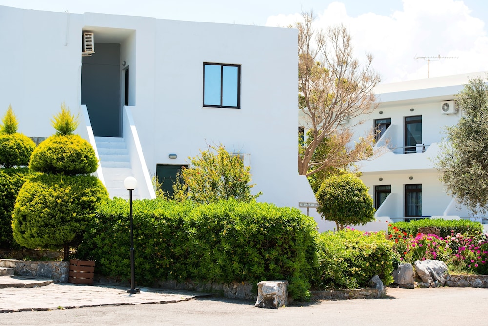 Amnissos Residence — Hotel building in Rethymnon