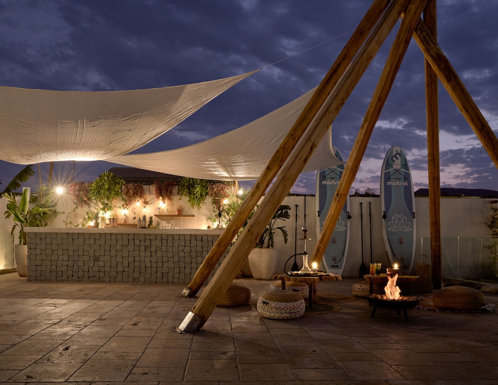 Gardelli Resort — Restaurant & bars in Laganas, Ionian Islands