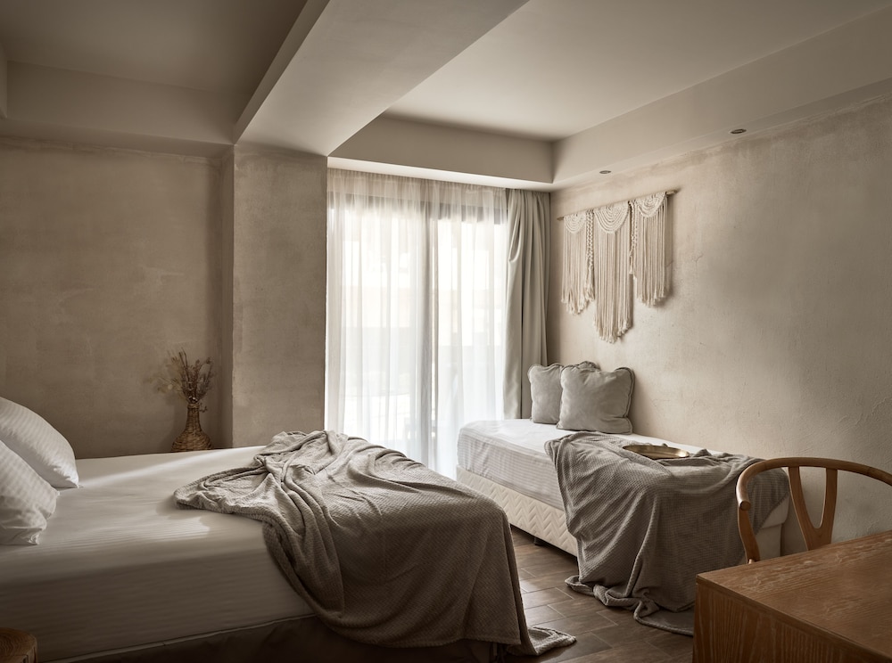 Gardelli Resort — Hotel rooms in Laganas, Ionian Islands