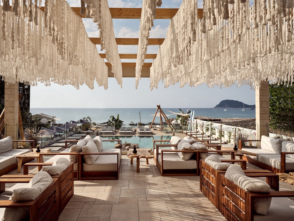 Gardelli Resort — Main photo in Laganas, Ionian Islands