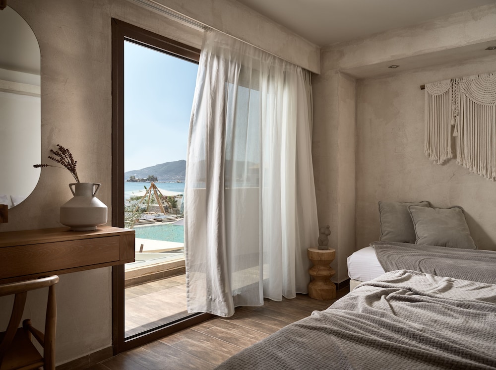 Gardelli Resort — Hotel rooms in Laganas, Ionian Islands
