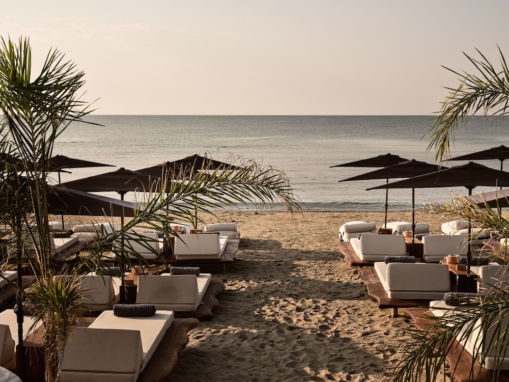 Gardelli Resort — Beach in Laganas, Ionian Islands