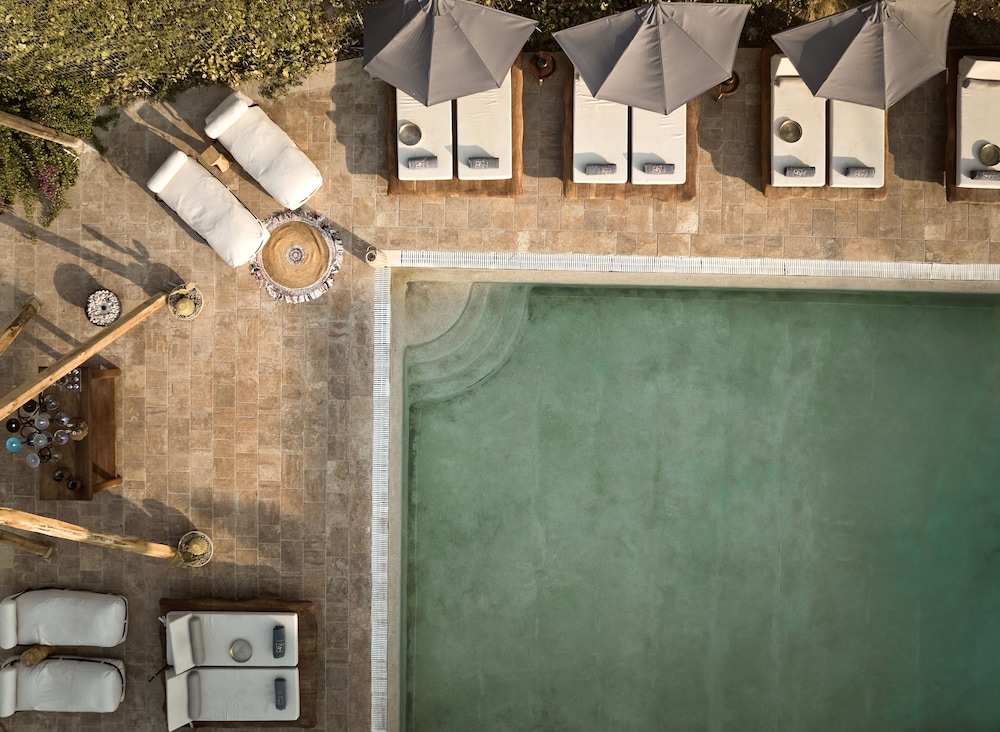 Gardelli Resort — Swimming pool in Laganas, Ionian Islands