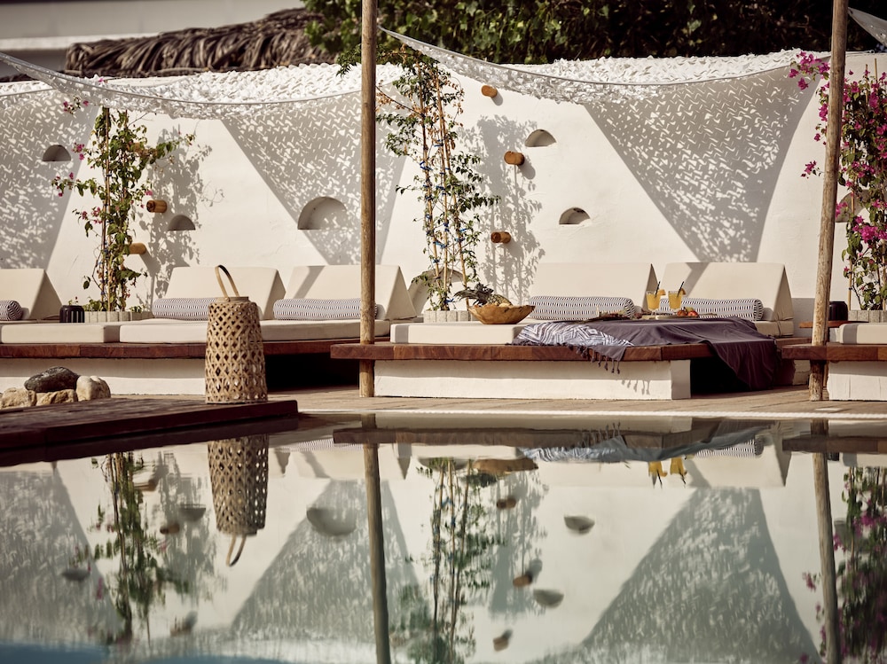 Gardelli Resort — Swimming pool in Laganas, Ionian Islands