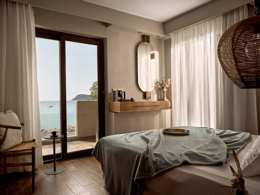 Gardelli Resort — Hotel rooms in Laganas, Ionian Islands