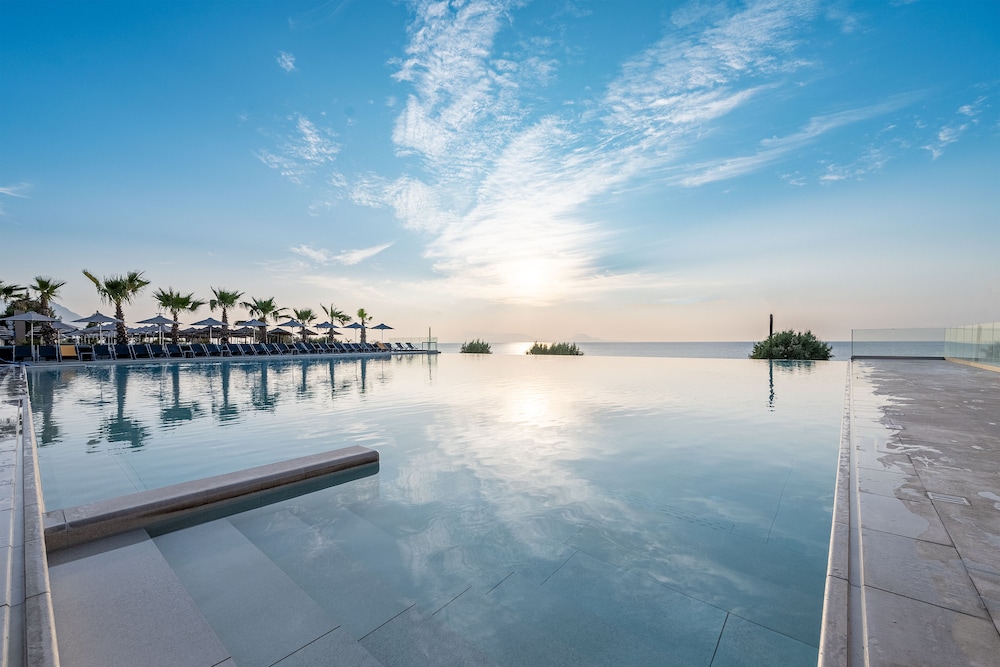 Atlantica Mikri Poli Kos — Swimming pool in Kardamena, South Aegean