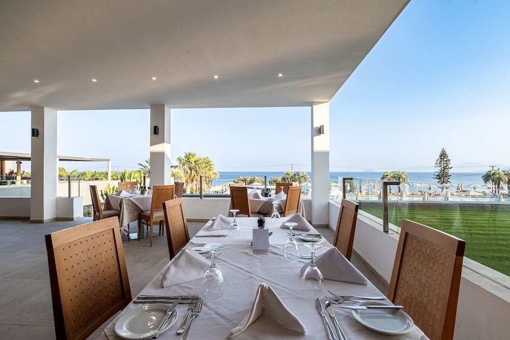 Atlantica Mikri Poli Kos — Restaurant & bars in Kardamena, South Aegean