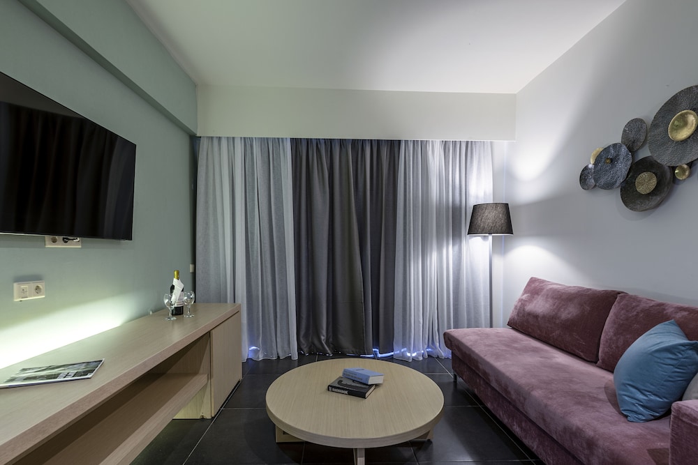 Atlantica Mikri Poli Kos — Hotel rooms in Kardamena, South Aegean